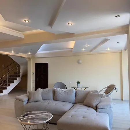 Central Apartment * Κονστάντζα