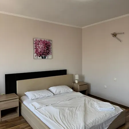 Διαμέρισμα Central Apartment